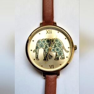Elephant Roman Numeral Dial Round Face Stainless Steel Watch
